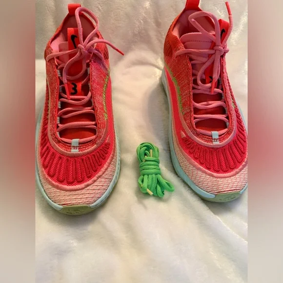 Aja Wilson x Nike Stylish Pink and Green Sneakers - Picture 15 of 16
